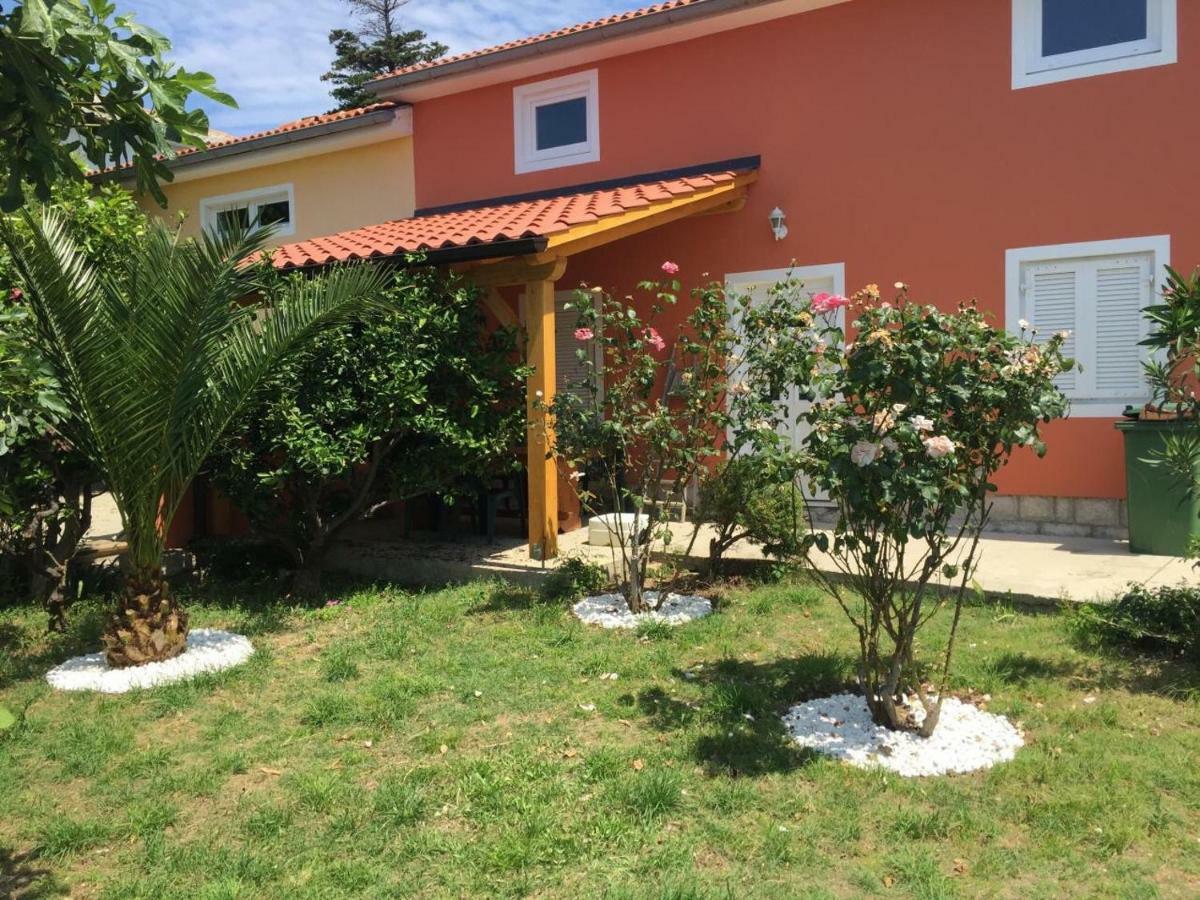 House Ema Villa Barbat na Rabu Eksteriør bilde